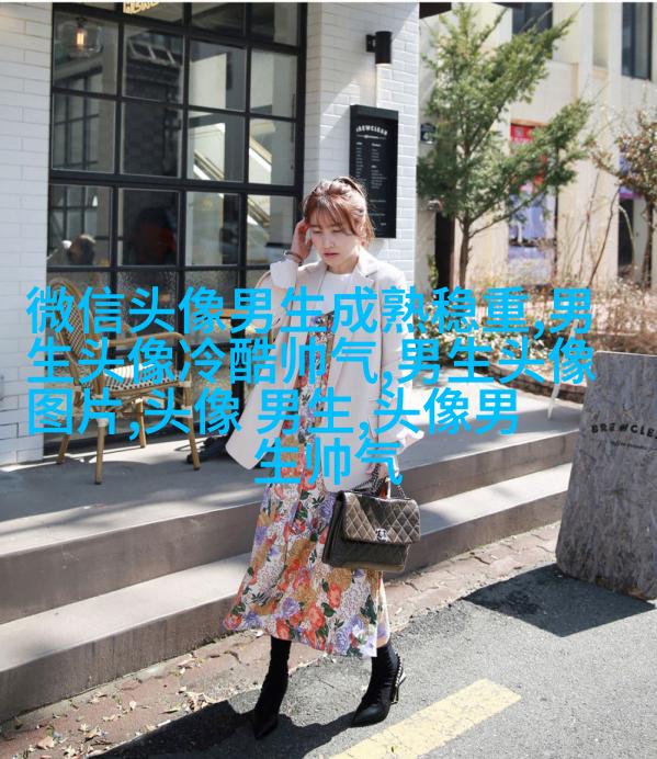 男生头像动漫古风图片(精选18张)